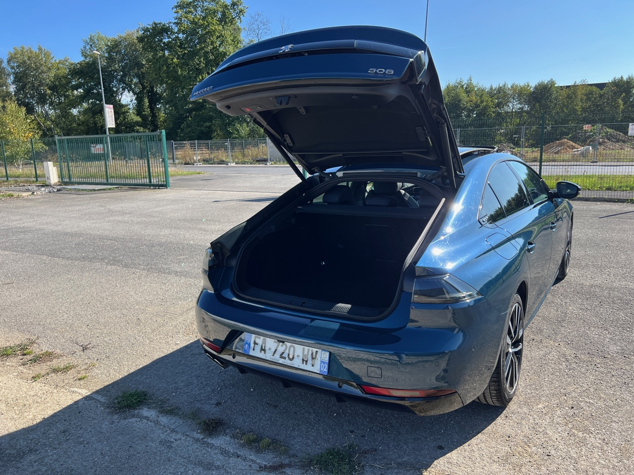 Sedan PEUGEOT 508 BlueHDi 180 ch S&S EAT8 GT: picture 16