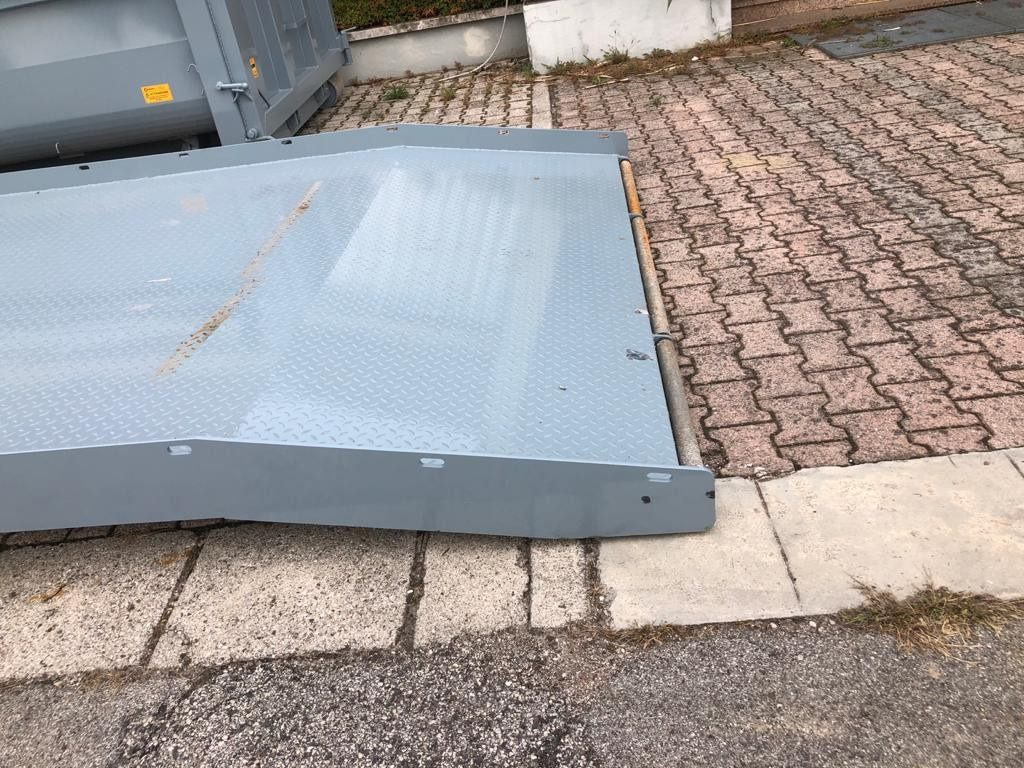 CONTAINER NUOVO A PIANALE SENZA SPONDE - Roll-off container: picture 3 CONTAINER NUOVO A PIANALE SENZA SPONDE - Roll-off container: picture 3