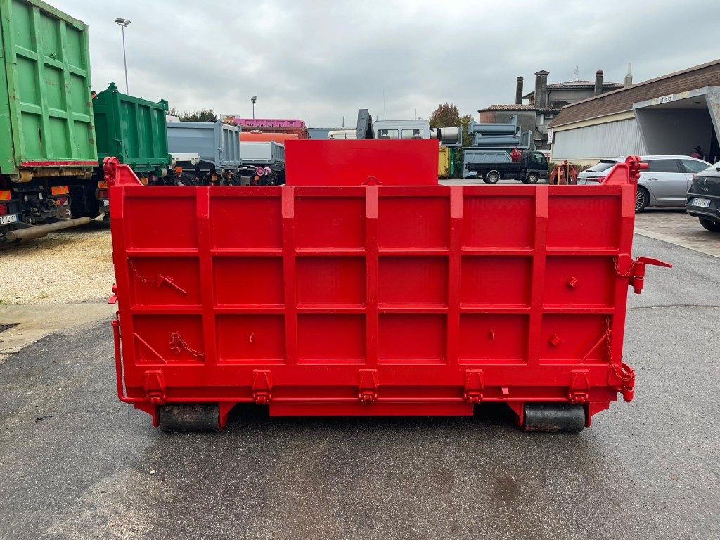CONTAINER SCARRABILE NUOVO A PIANALE CON SPONDE - Roll-off container: picture 3 CONTAINER SCARRABILE NUOVO A PIANALE CON SPONDE - Roll-off container: picture 3