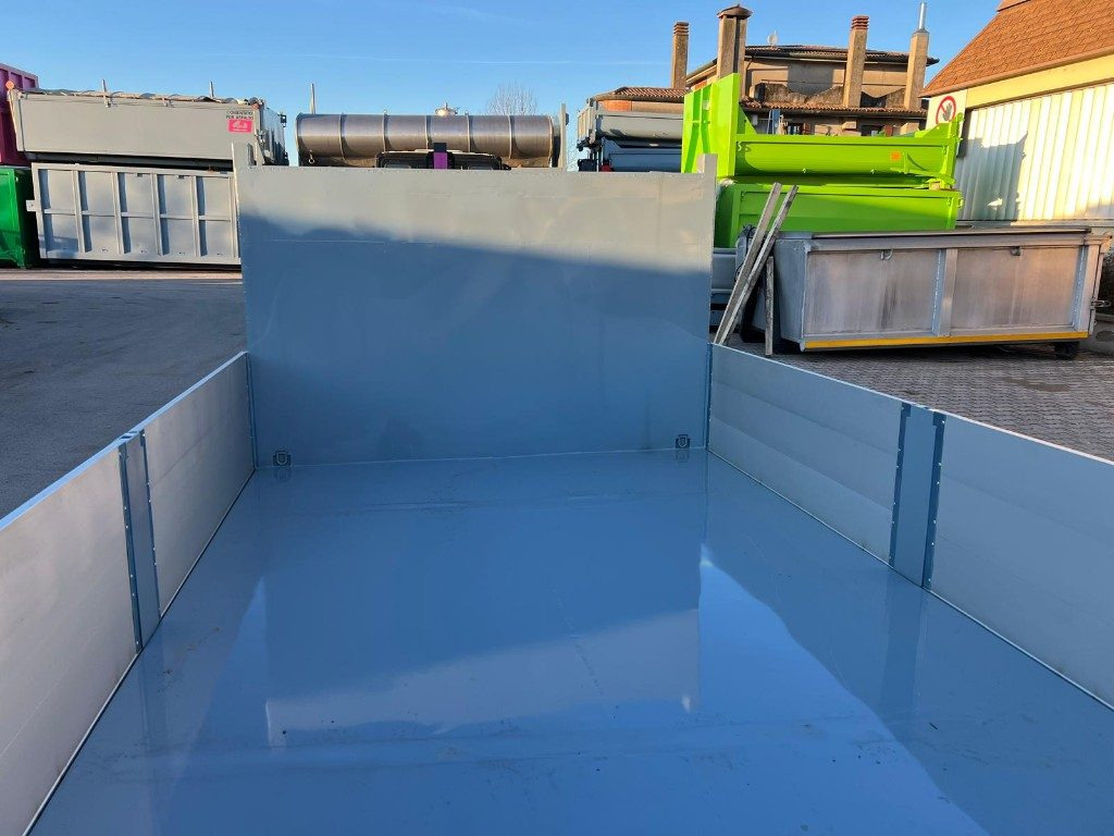 CONTAINER SCARRABILE NUOVO A PIANALE CON SPONDE - Roll-off container: picture 5 CONTAINER SCARRABILE NUOVO A PIANALE CON SPONDE - Roll-off container: picture 5