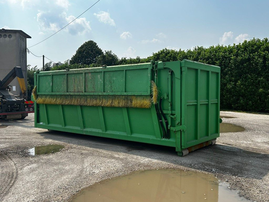 CONTAINER SCARRABILE USATO CON COPERCHIO - Roll-off container: picture 5 CONTAINER SCARRABILE USATO CON COPERCHIO - Roll-off container: picture 5