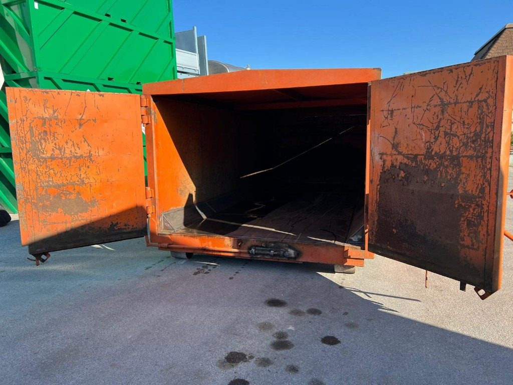 CONTAINER SCARRABILE USATO CON COPERCHIO - Roll-off container: picture 5 CONTAINER SCARRABILE USATO CON COPERCHIO - Roll-off container: picture 5