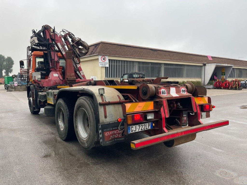 Hook lift truck IVECO 190E26 SCARRABILE CON GRU PENZ E POLIPO: picture 7