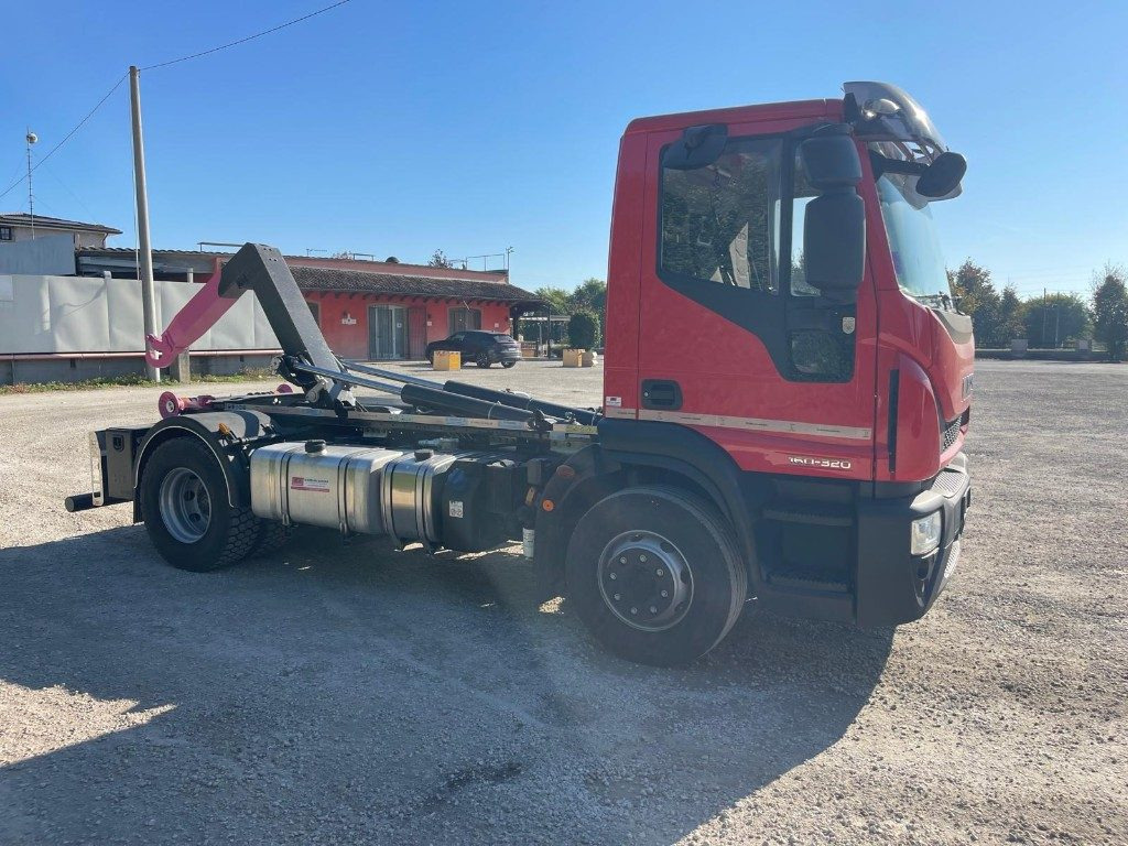 Hook lift truck IVECO EUROCARGO 160E SCARRABILE: picture 7