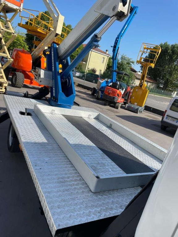 Truck mounted aerial platform Multitel Pagliero HX195: picture 17
