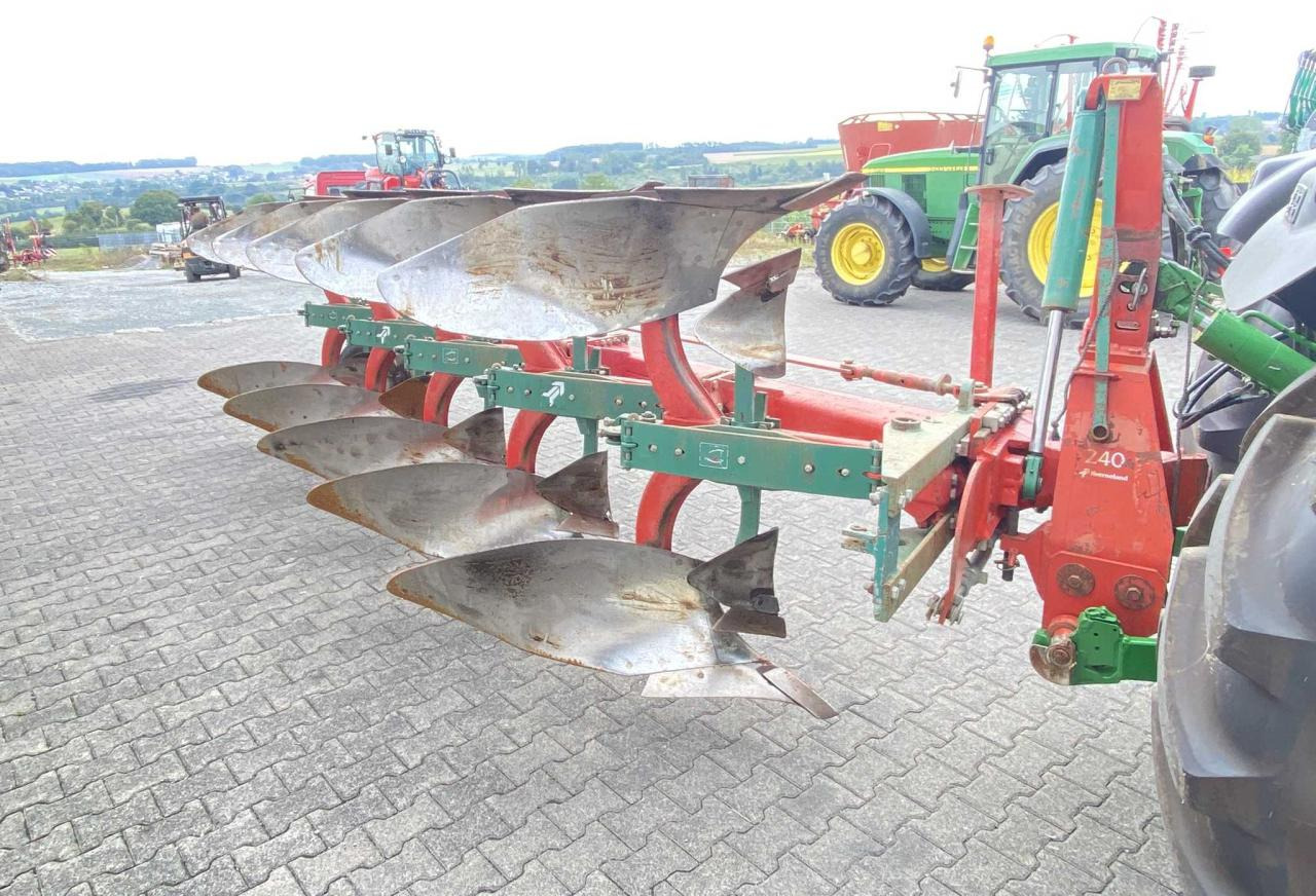 Plow Kverneland F 240 - 9: picture 8 Plow Kverneland F 240 - 9: picture 8