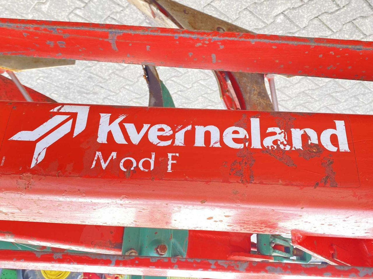 Plow Kverneland F 240 - 9: picture 10 Plow Kverneland F 240 - 9: picture 10