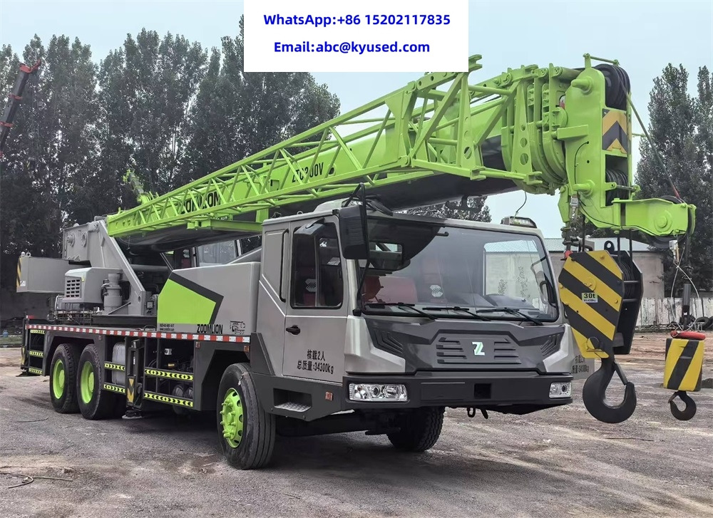 ZOOMLION ZTC300V 30ton - Mobile crane: picture 2 ZOOMLION ZTC300V 30ton - Mobile crane: picture 2