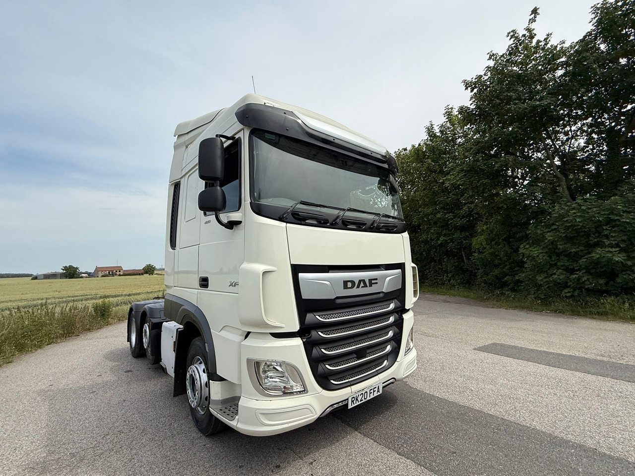 Leasing of DAF XF 105 480 RHD DAF XF 105 480 RHD: picture 11