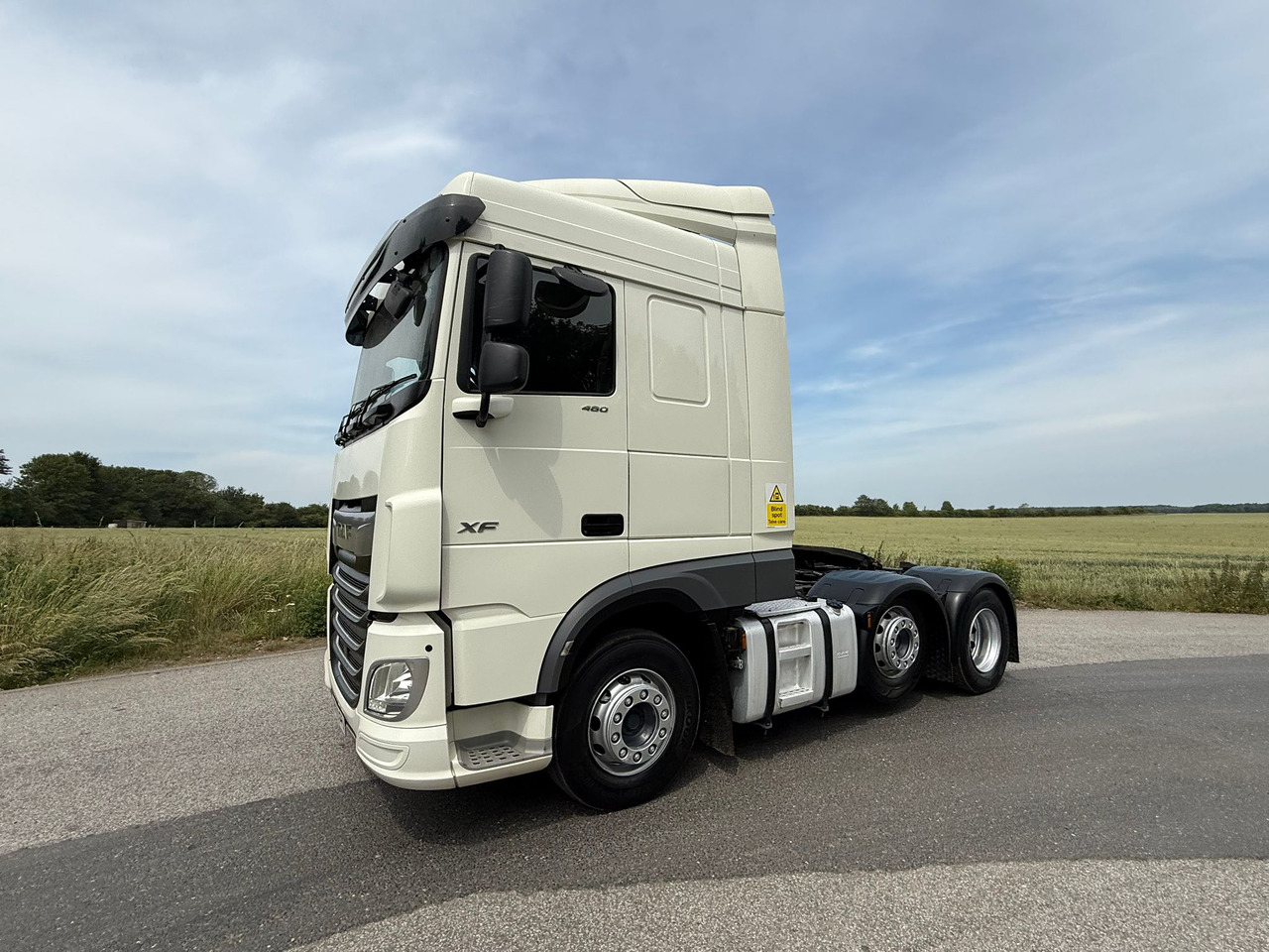 Leasing of DAF XF 105 480 RHD DAF XF 105 480 RHD: picture 13