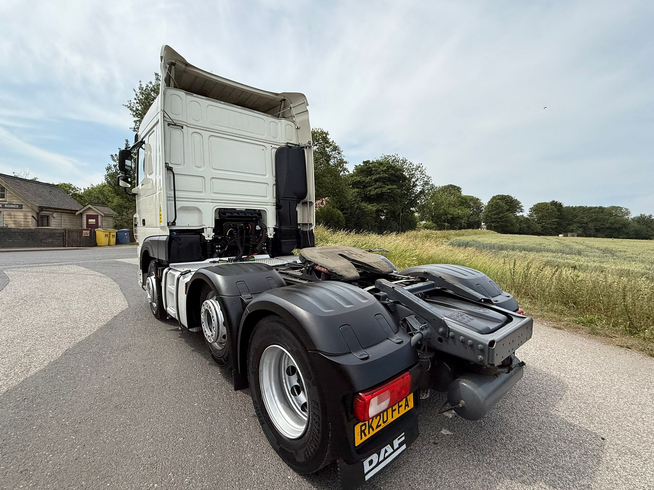 Leasing of DAF XF 105 480 RHD DAF XF 105 480 RHD: picture 8