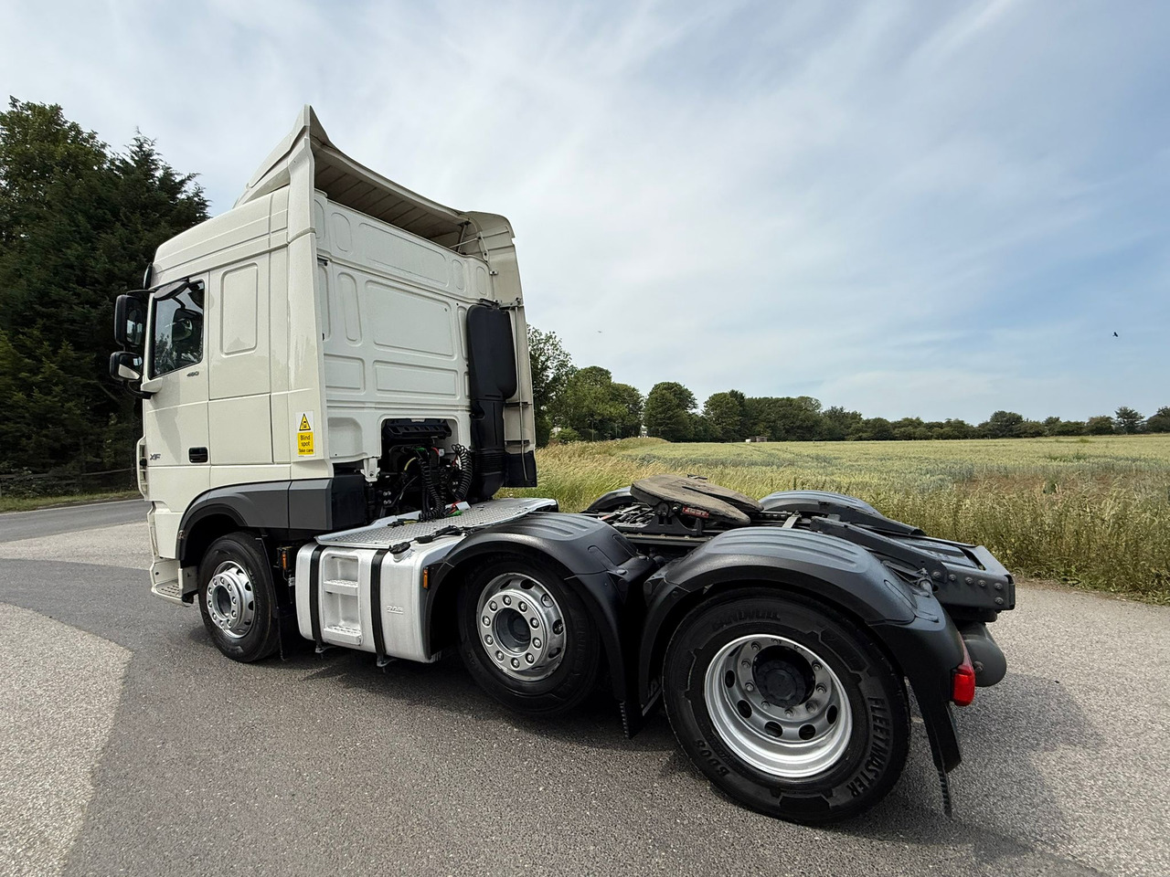 Leasing of DAF XF 105 480 RHD DAF XF 105 480 RHD: picture 6