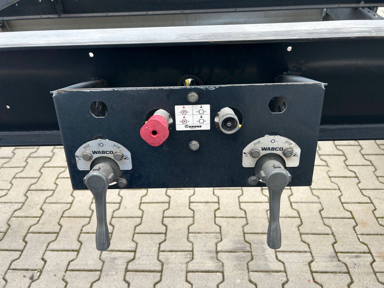 Krone AZW 18 eL3B7 Box Carrier BDF - Container transporter/ Swap body trailer: picture 5 Krone AZW 18 eL3B7 Box Carrier BDF - Container transporter/ Swap body trailer: picture 5