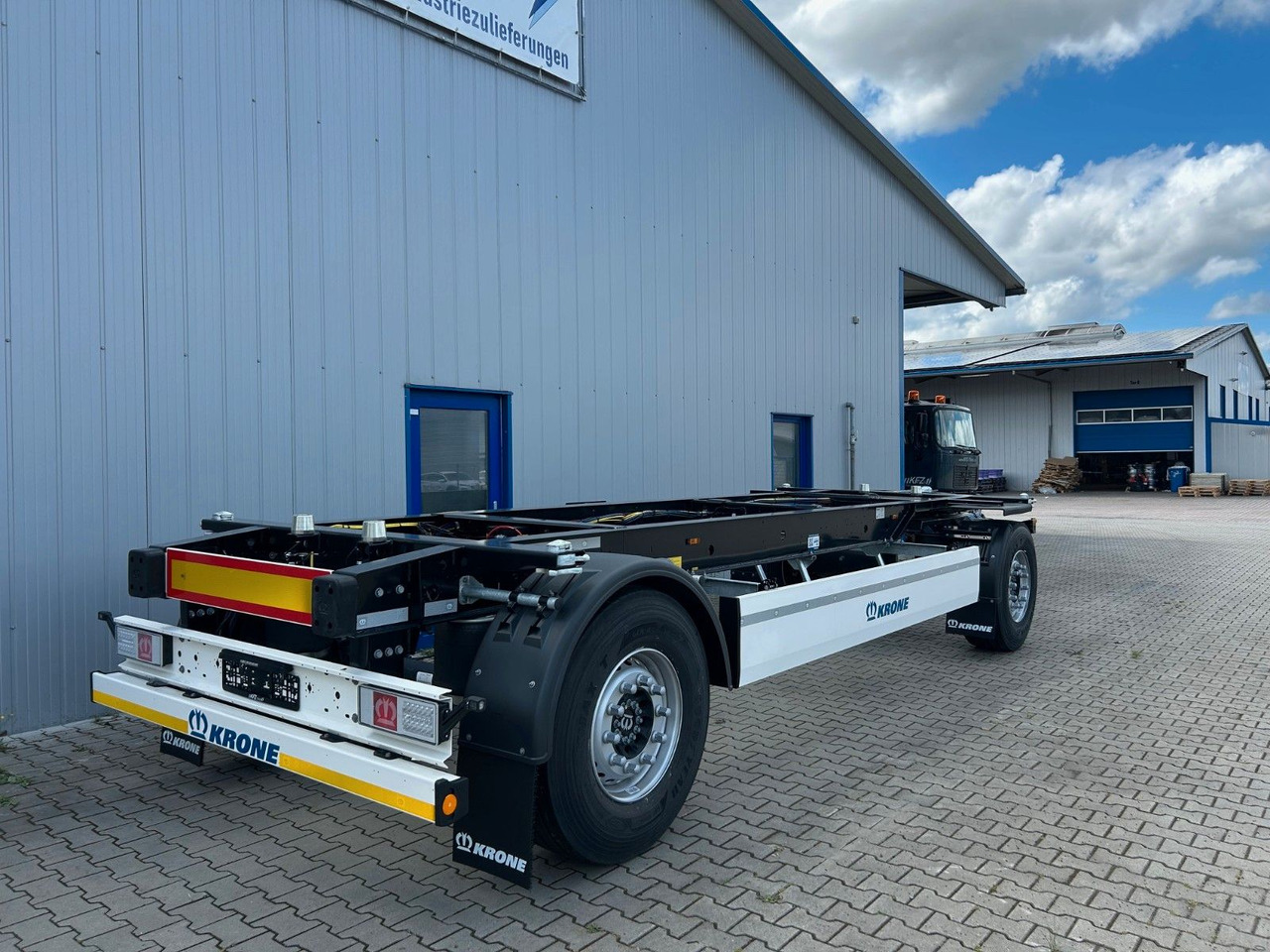 Krone AZW 18 eL3B9 22,5" BDF Box Carrier Neufahrzeug - Container transporter/ Swap body trailer: picture 3 Krone AZW 18 eL3B9 22,5" BDF Box Carrier Neufahrzeug - Container transporter/ Swap body trailer: picture 3