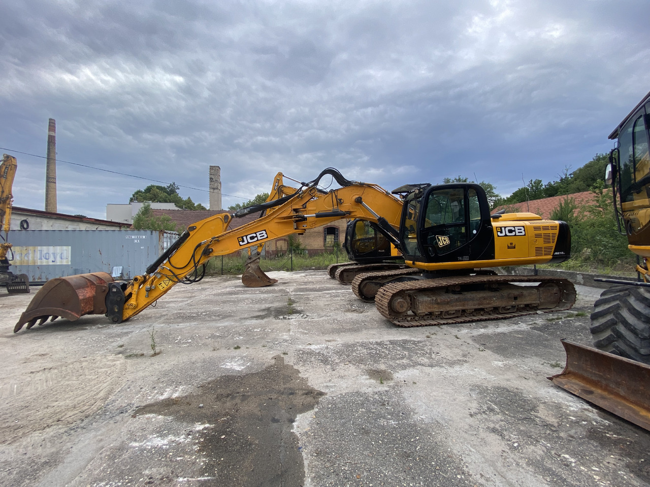 JCB JS 210 - Crawler excavator: picture 1 JCB JS 210 - Crawler excavator: picture 1