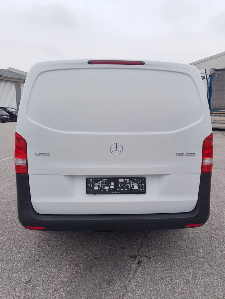 Panel van Mercedes-Benz VITO 116 CDI: picture 18