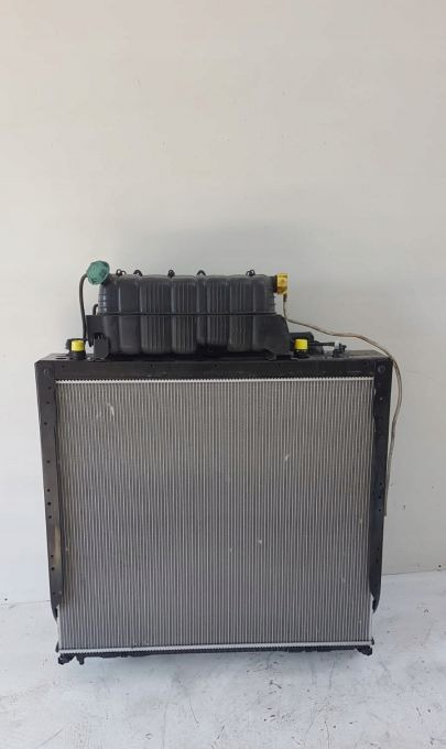 CHŁODNICE MAN TGS E6. MAHLE NOWY ORYGINAŁ 82CM. - Cooling system for Truck: picture 2 CHŁODNICE MAN TGS E6. MAHLE NOWY ORYGINAŁ 82CM. - Cooling system for Truck: picture 2