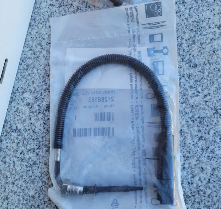 CZUJNIK TEMPERATURY VOLVO FH NOWY ORYGINAŁ OM 21285163 - Sensor for Truck: picture 1 CZUJNIK TEMPERATURY VOLVO FH NOWY ORYGINAŁ OM 21285163 - Sensor for Truck: picture 1