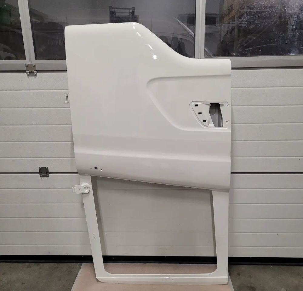 DRZWI SCANIA R PRAWE NOWY ORYGINAŁ - Door and parts for Truck: picture 1 DRZWI SCANIA R PRAWE NOWY ORYGINAŁ - Door and parts for Truck: picture 1