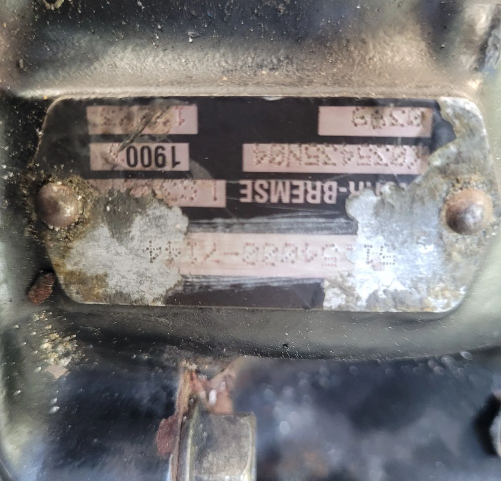 KOMPRESOR MAN TGX TGS 51.54000-7144 CHWALIM116 - Air brake compressor for Truck: picture 2 KOMPRESOR MAN TGX TGS 51.54000-7144 CHWALIM116 - Air brake compressor for Truck: picture 2