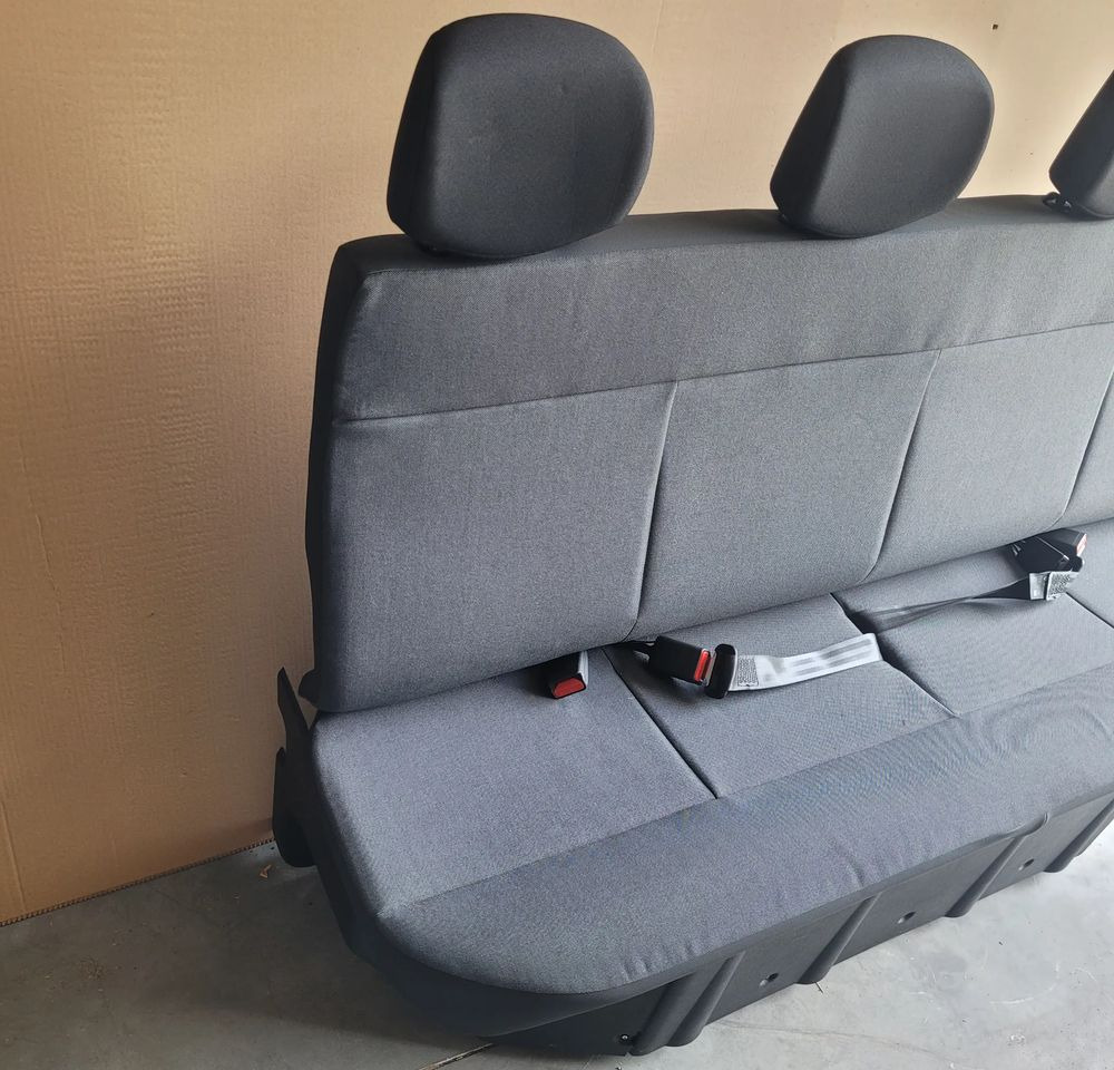 ŁAWKA FOTELE DOKA RENAULT MASTER MOVANO NOWE ORYGINAŁ CHWALIM116 - Seat for Truck: picture 2 ŁAWKA FOTELE DOKA RENAULT MASTER MOVANO NOWE ORYGINAŁ CHWALIM116 - Seat for Truck: picture 2