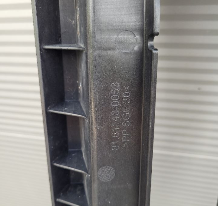 LISTWA GIRILL MAN TGX NM. 81.61140-0053 - Grill for Truck: picture 4 LISTWA GIRILL MAN TGX NM. 81.61140-0053 - Grill for Truck: picture 4