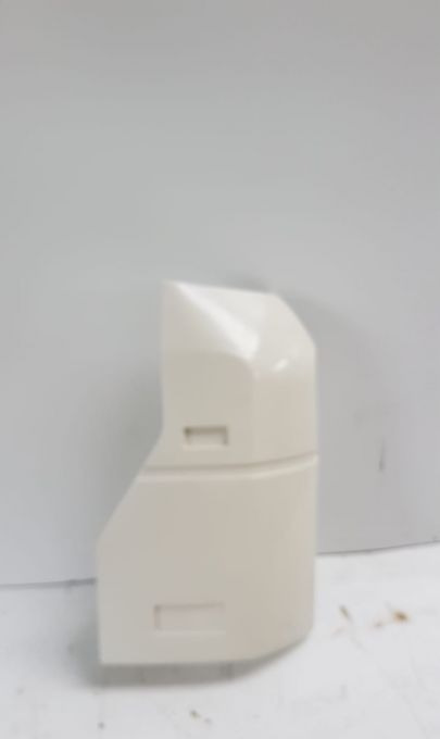 NAROZNIK ZDERZAKA RENAULT MAGNUM E-TECH NOWY LEWY - Bumper corner for Truck: picture 1 NAROZNIK ZDERZAKA RENAULT MAGNUM E-TECH NOWY LEWY - Bumper corner for Truck: picture 1