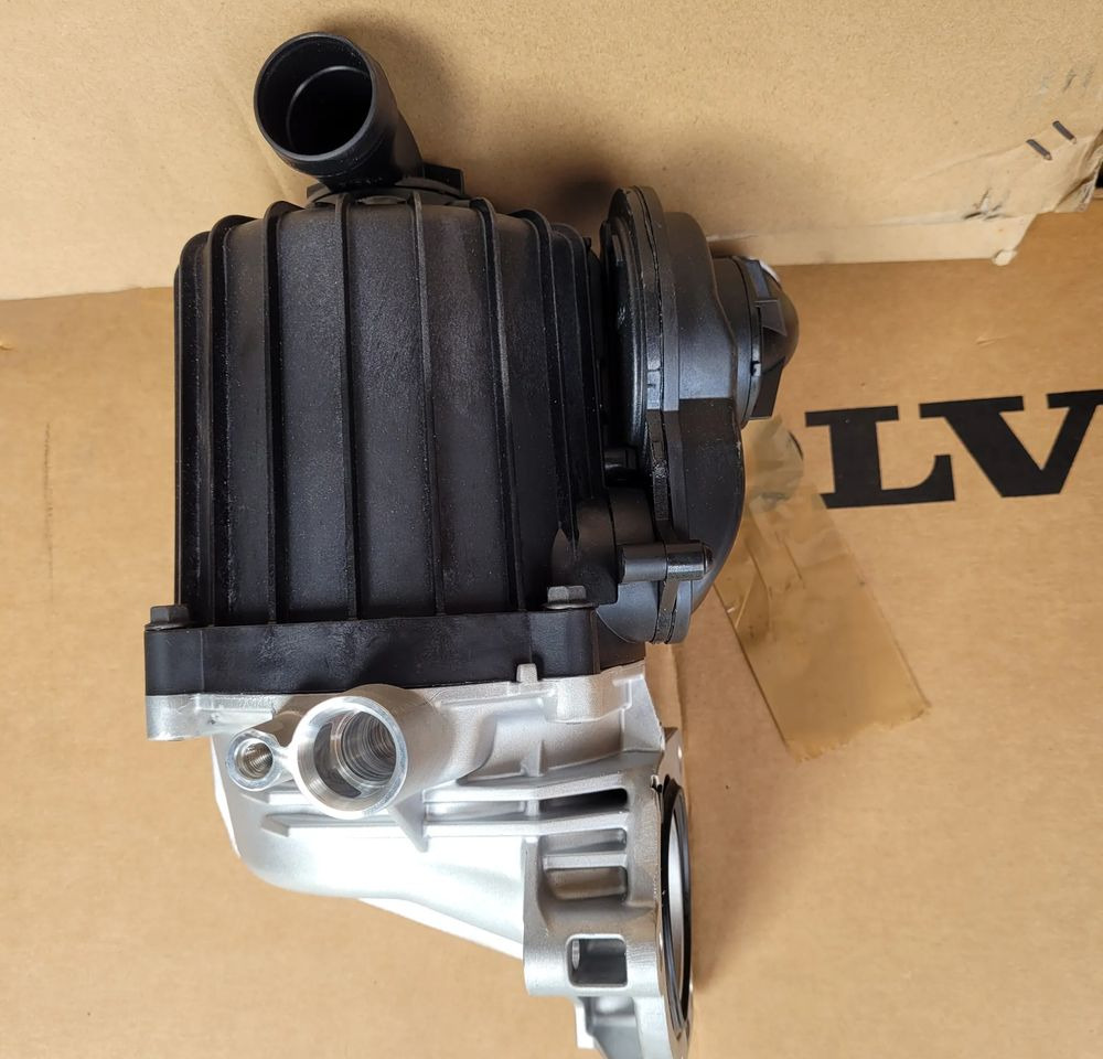 PODSTAWA OLEJU VOLVO FH4 FH5 P21679520 NOWY ORYGINAŁ - Fuel system for Truck: picture 2 PODSTAWA OLEJU VOLVO FH4 FH5 P21679520 NOWY ORYGINAŁ - Fuel system for Truck: picture 2