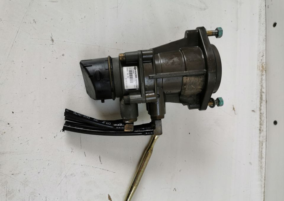 ZAWÓR GŁÓWNY HAMULCA MAN TGX TGS E6 81. 52130-6298 - Brake valve for Truck: picture 1 ZAWÓR GŁÓWNY HAMULCA MAN TGX TGS E6 81. 52130-6298 - Brake valve for Truck: picture 1