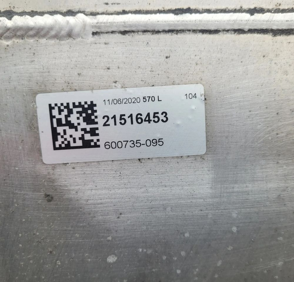 ZBIORNIK PALIWA VOLVO FH4 21516453 570L 140X70X70CM CHWALIM116 - Fuel tank for Truck: picture 5 ZBIORNIK PALIWA VOLVO FH4 21516453 570L 140X70X70CM CHWALIM116 - Fuel tank for Truck: picture 5