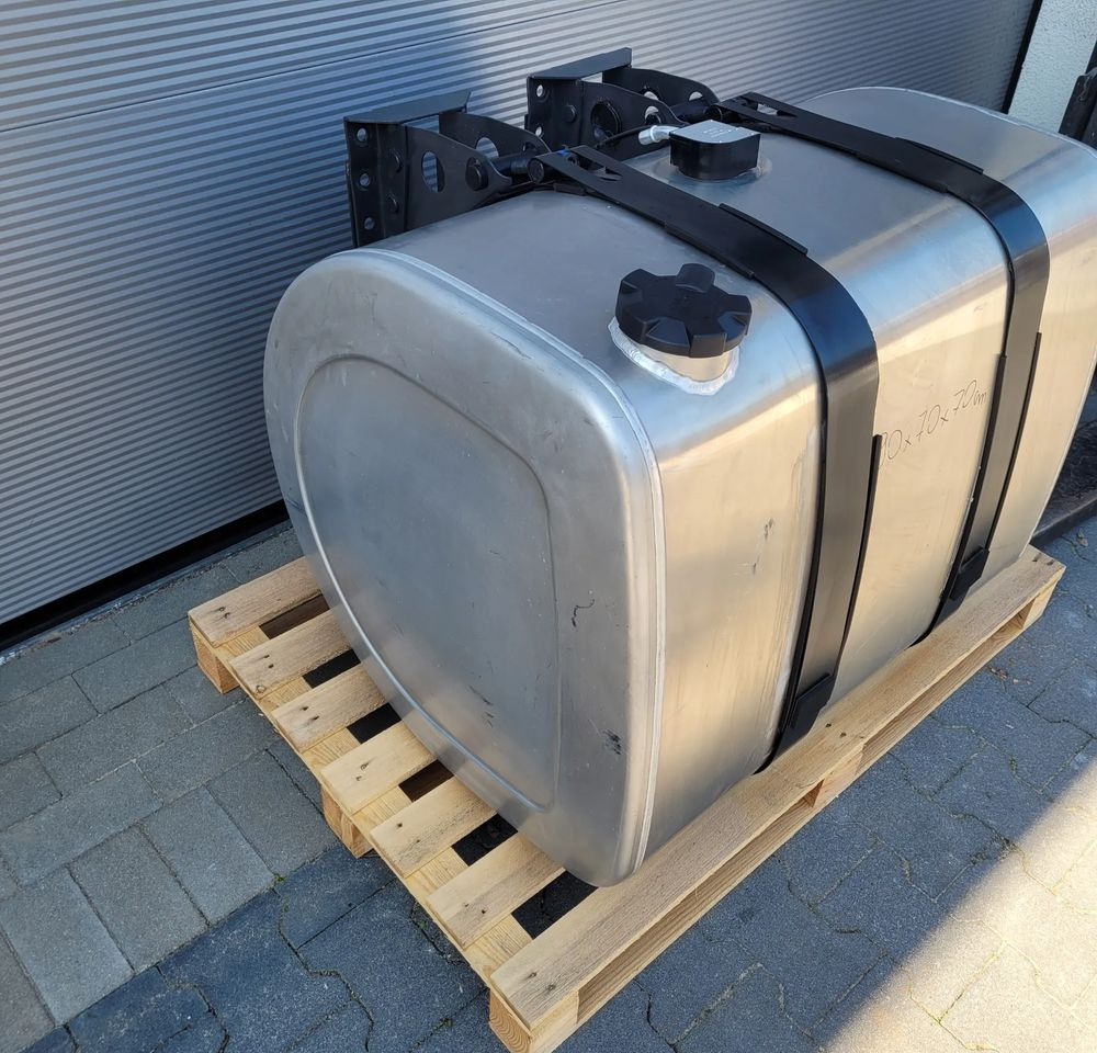 ZBIORNIK PALIWA VOLVO FH4 FH5 RENAULT 90X70X70 CM 365L 21516446 CHWALIM116 - Fuel system for Truck: picture 3 ZBIORNIK PALIWA VOLVO FH4 FH5 RENAULT 90X70X70 CM 365L 21516446 CHWALIM116 - Fuel system for Truck: picture 3