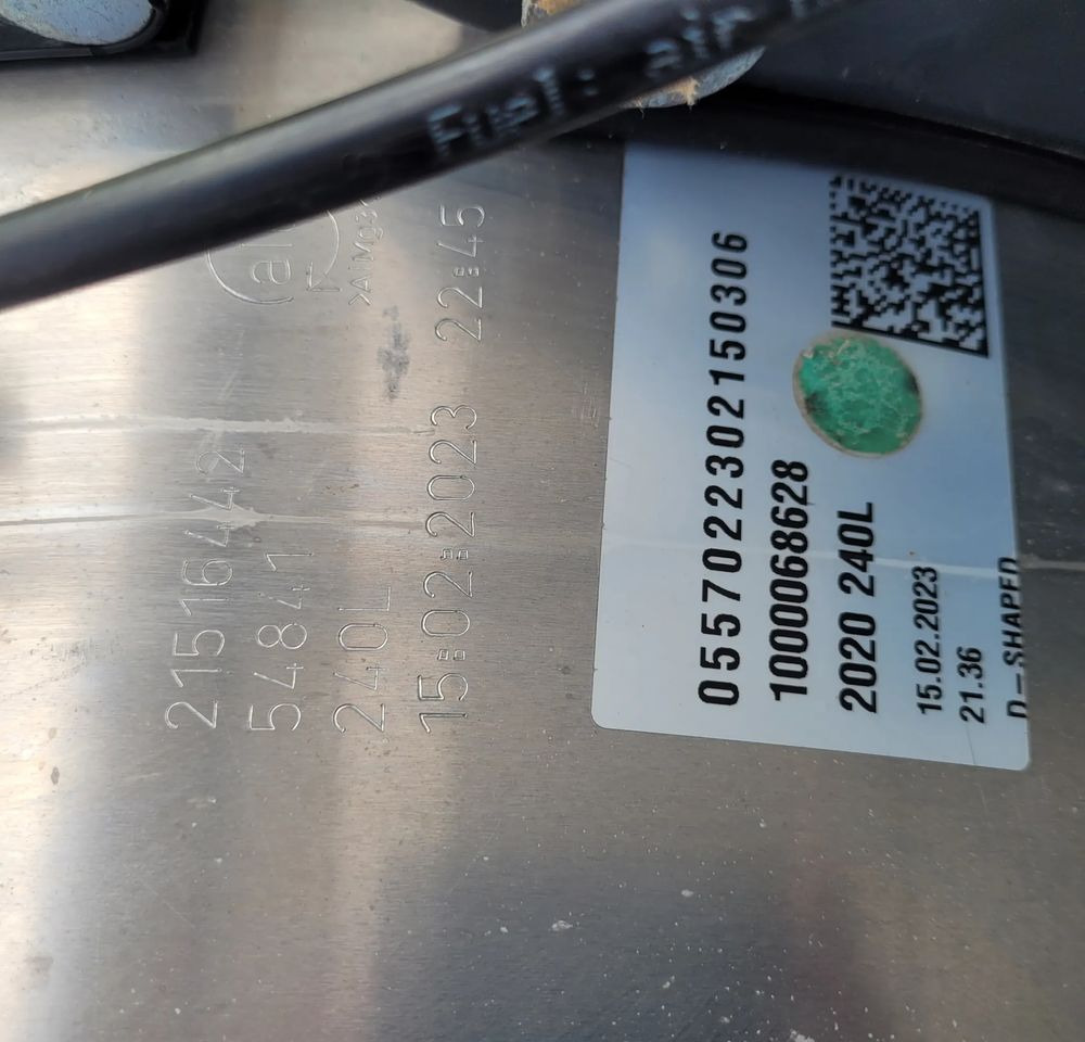 ZBIORNIK PALIWA VOLVO FH4 FM 240L 21516442 60X70X70 CM CHWALIM116 - Fuel tank for Truck: picture 4 ZBIORNIK PALIWA VOLVO FH4 FM 240L 21516442 60X70X70 CM CHWALIM116 - Fuel tank for Truck: picture 4