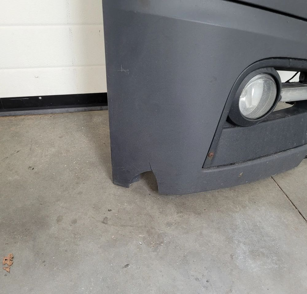 ZDERZAK MERCEDES ACTROS MP4 PRAWY - Bumper for Truck: picture 2 ZDERZAK MERCEDES ACTROS MP4 PRAWY - Bumper for Truck: picture 2