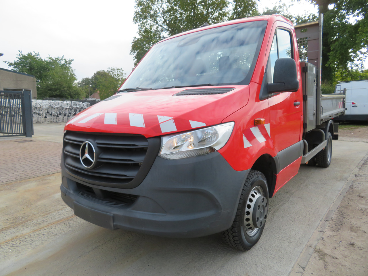 Mercedes-Benz Sprinter 514cdi - Tipper van: picture 3 Mercedes-Benz Sprinter 514cdi - Tipper van: picture 3