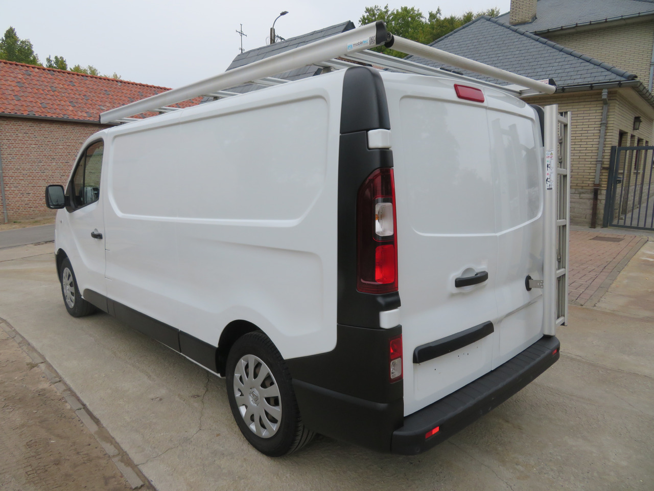 Renault Trafic 1.6dCi Grand Confort - L2H1 - Small van: picture 5 Renault Trafic 1.6dCi Grand Confort - L2H1 - Small van: picture 5