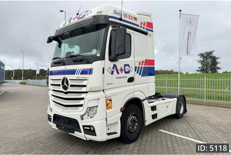 Mercedes-Benz Actros 1845 GigaSpace, Euro 6, / Fridge / 2 Tanks / 3 Pieces - Tractor unit: picture 1 Mercedes-Benz Actros 1845 GigaSpace, Euro 6, / Fridge / 2 Tanks / 3 Pieces - Tractor unit: picture 1