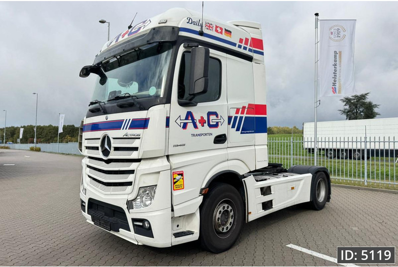 Mercedes-Benz Actros 1845 GigaSpace, Euro 6, / Fridge / 2 Tanks / 3 Pieces - Tractor unit: picture 1 Mercedes-Benz Actros 1845 GigaSpace, Euro 6, / Fridge / 2 Tanks / 3 Pieces - Tractor unit: picture 1