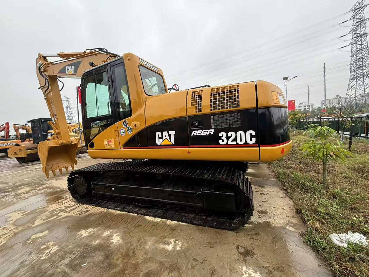 CATERPILLAR 320C Excavator Click for Discount - Excavator: picture 2 CATERPILLAR 320C Excavator Click for Discount - Excavator: picture 2