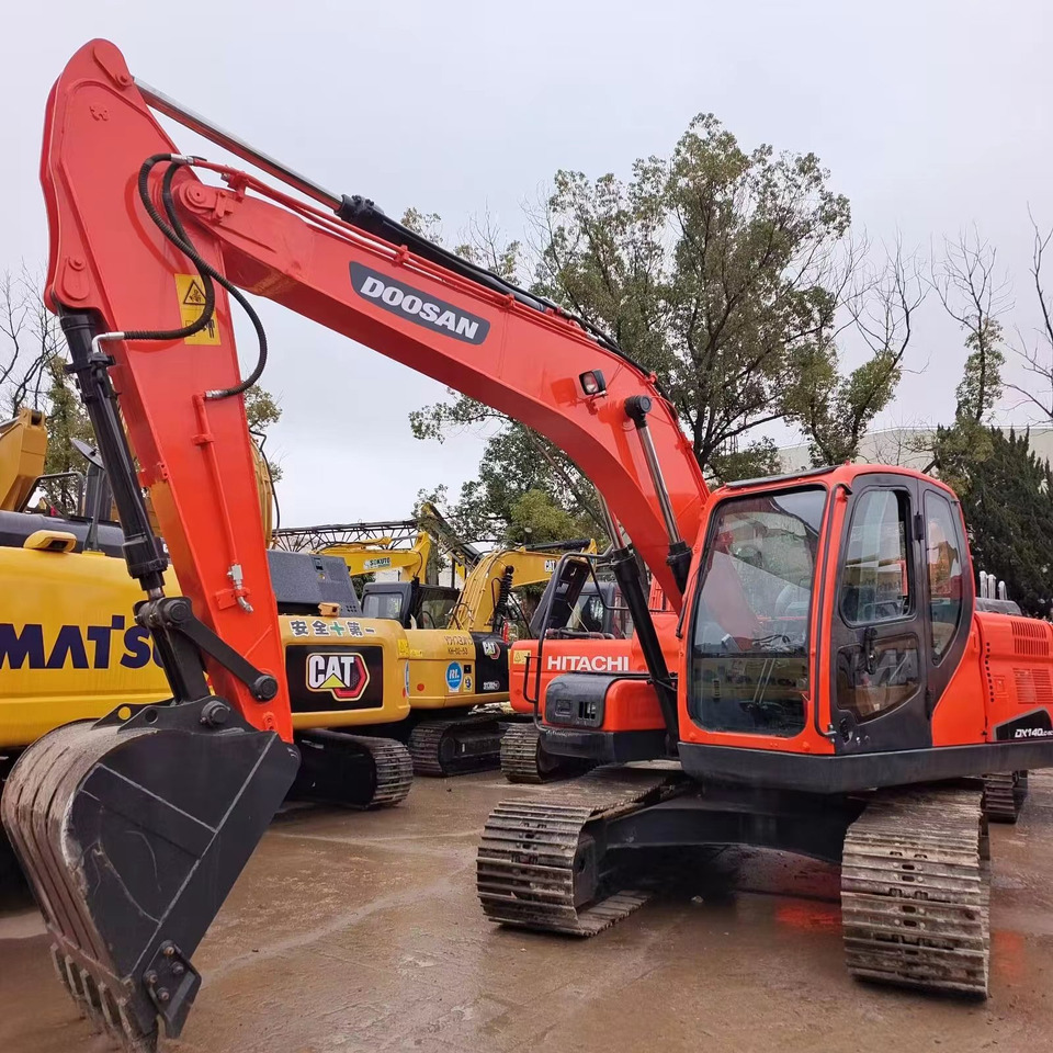DOOSAN DX140 Crawler excavator Good condition - Crawler excavator: picture 3 DOOSAN DX140 Crawler excavator Good condition - Crawler excavator: picture 3