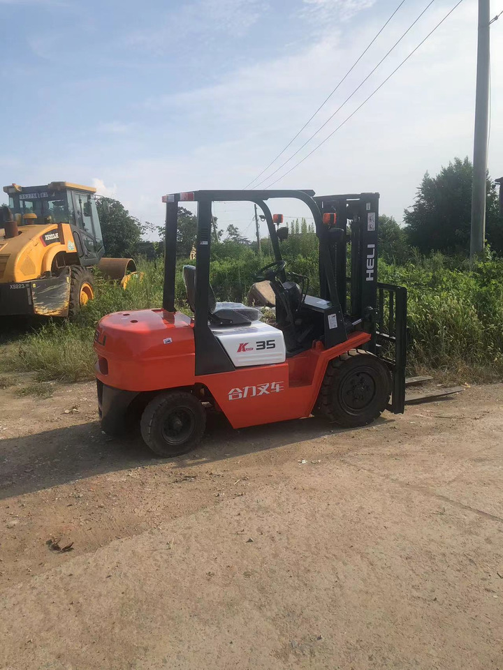 HELI K35 Forklift Click Here for Discount - Diesel forklift: picture 4 HELI K35 Forklift Click Here for Discount - Diesel forklift: picture 4