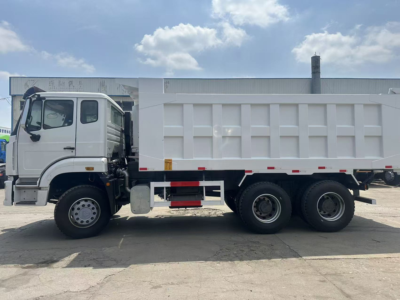 HOWO Haohan 6✖4 Dump Truck - Tipper: picture 4 HOWO Haohan 6✖4 Dump Truck - Tipper: picture 4