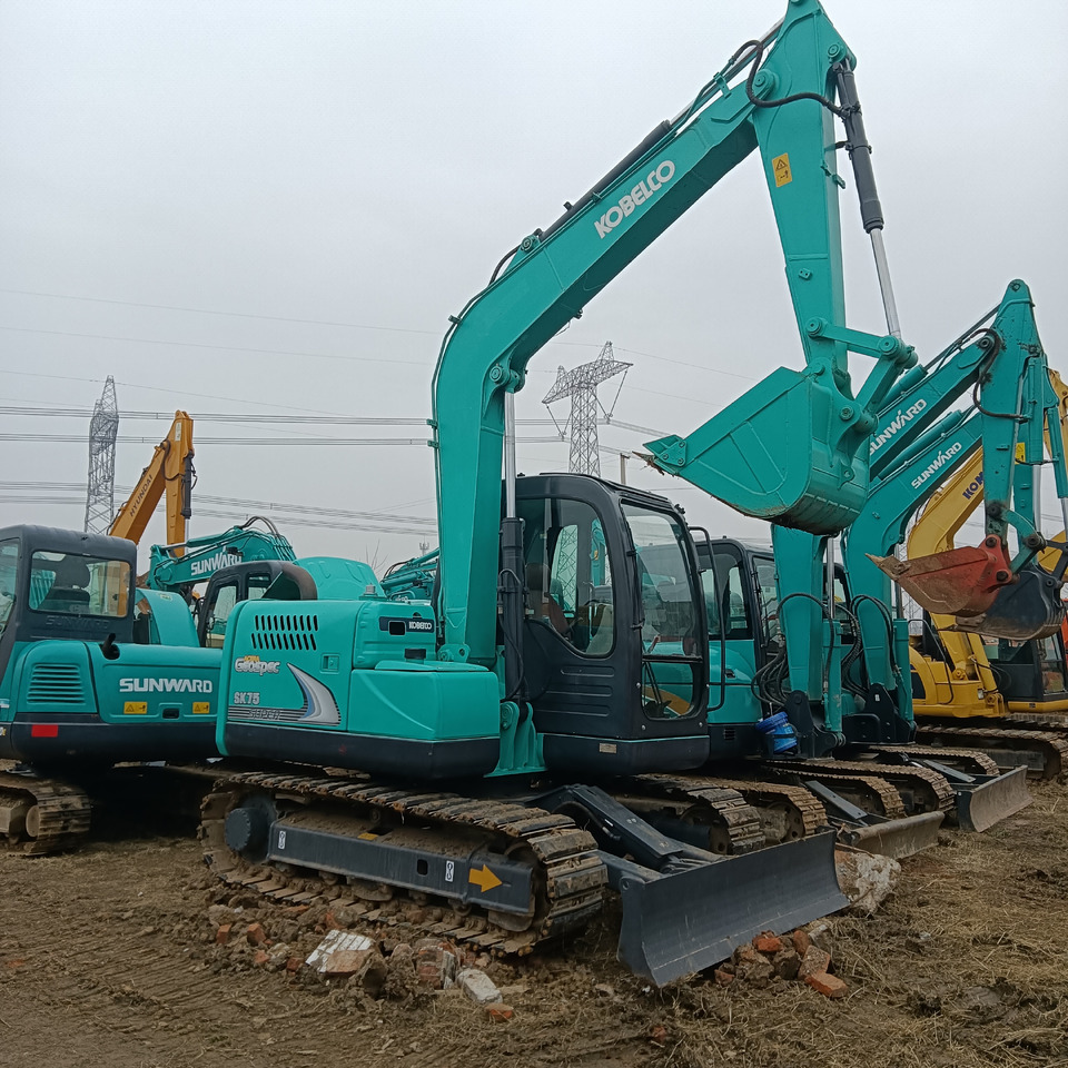 KOBELCO SK75-8 - Crawler excavator: picture 4 KOBELCO SK75-8 - Crawler excavator: picture 4