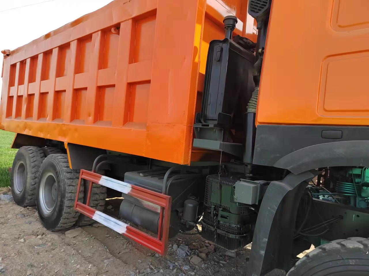 SINOTRUK HOWO 371 6X4 CLICK HERE FOR DISCOUNT - Tipper: picture 5 SINOTRUK HOWO 371 6X4 CLICK HERE FOR DISCOUNT - Tipper: picture 5