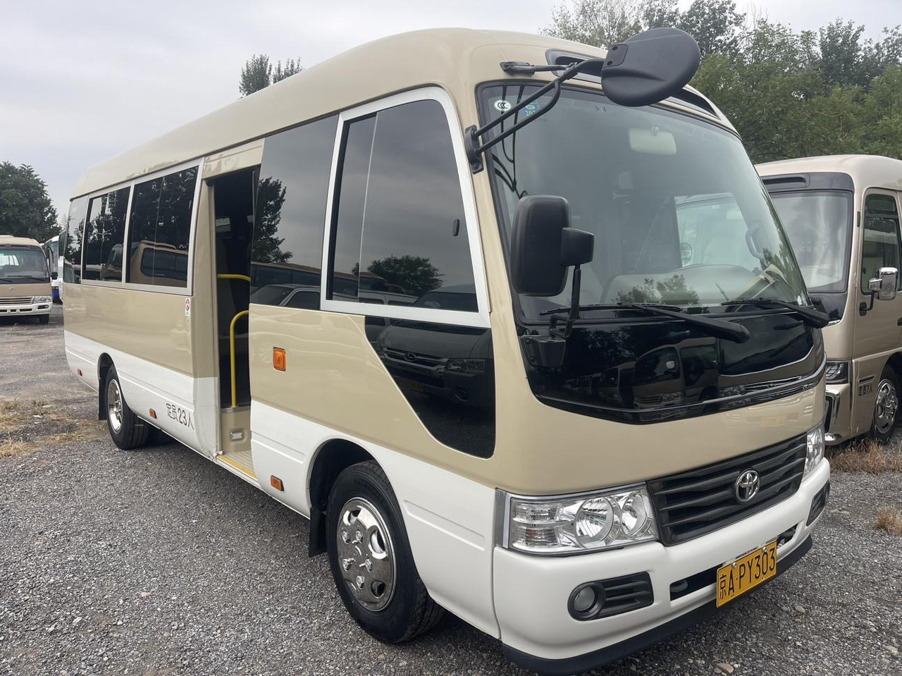 TOYOTA Coaster - City bus: picture 5 TOYOTA Coaster - City bus: picture 5
