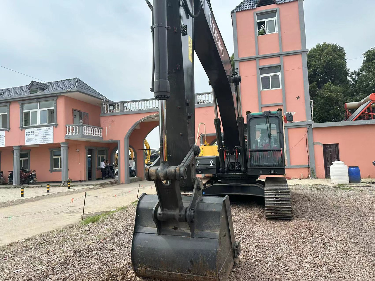 Leasing of VOLVO Excavator EC240D Cilck for Discount VOLVO Excavator EC240D Cilck for Discount: picture 9