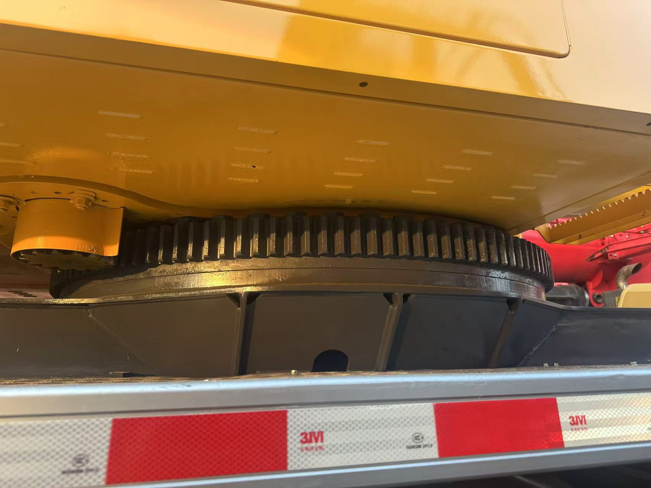 XCMG Crane QY85K CLICK HERE FOR DISCOUNT - All terrain crane: picture 3 XCMG Crane QY85K CLICK HERE FOR DISCOUNT - All terrain crane: picture 3