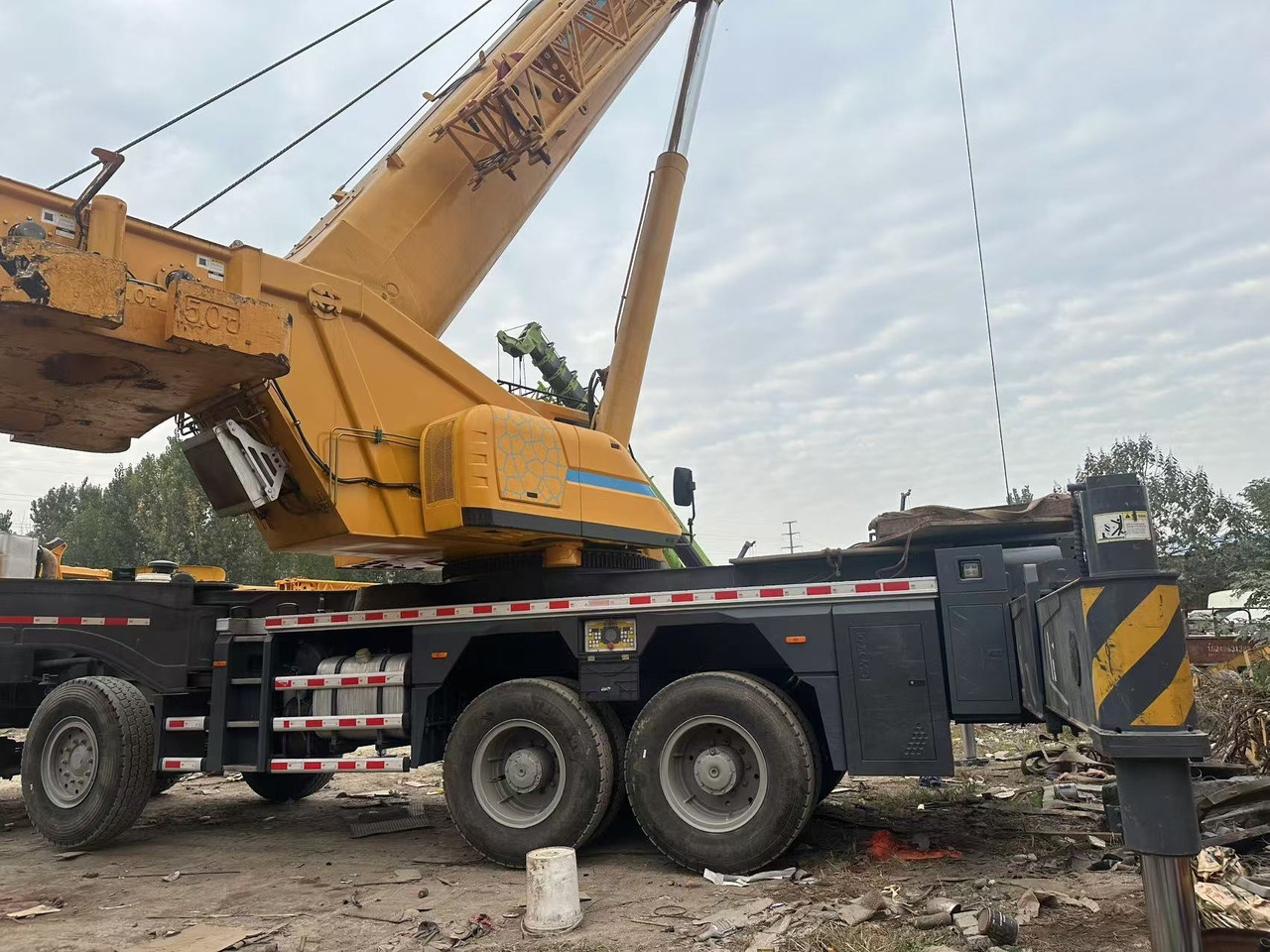 XCMG Crane XCT100 - All terrain crane: picture 4 XCMG Crane XCT100 - All terrain crane: picture 4