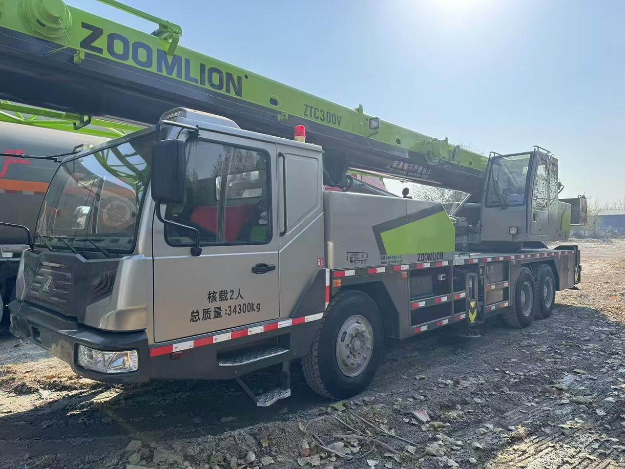 ZOOMLION Crane ZTC300V 30Ton - All terrain crane: picture 4 ZOOMLION Crane ZTC300V 30Ton - All terrain crane: picture 4