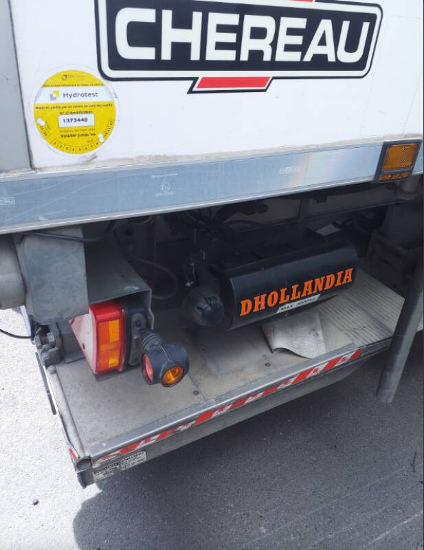 Semi-remorque 3 Essieux FRIGO 38 TONNES HAYON CAISSE CHEREAU GROUPE CARRIER VECTOR HE 19 MT - Refrigerator semi-trailer: picture 5 Semi-remorque 3 Essieux FRIGO 38 TONNES HAYON CAISSE CHEREAU GROUPE CARRIER VECTOR HE 19 MT - Refrigerator semi-trailer: picture 5