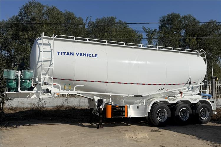 TITAN 3 Axle 50 Ton Dry Bulker Cement Tanker Trailer for Sale In Saudi Arabia - Silo semi-trailer: picture 4 TITAN 3 Axle 50 Ton Dry Bulker Cement Tanker Trailer for Sale In Saudi Arabia - Silo semi-trailer: picture 4
